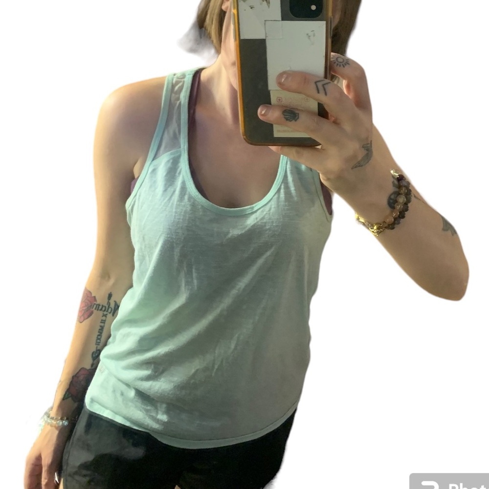 Athletic tank top